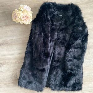 FASHION NOVA "FRANCHESCA FUR‎ II" FAUX FUR JACKET IN BLACK | SZ M